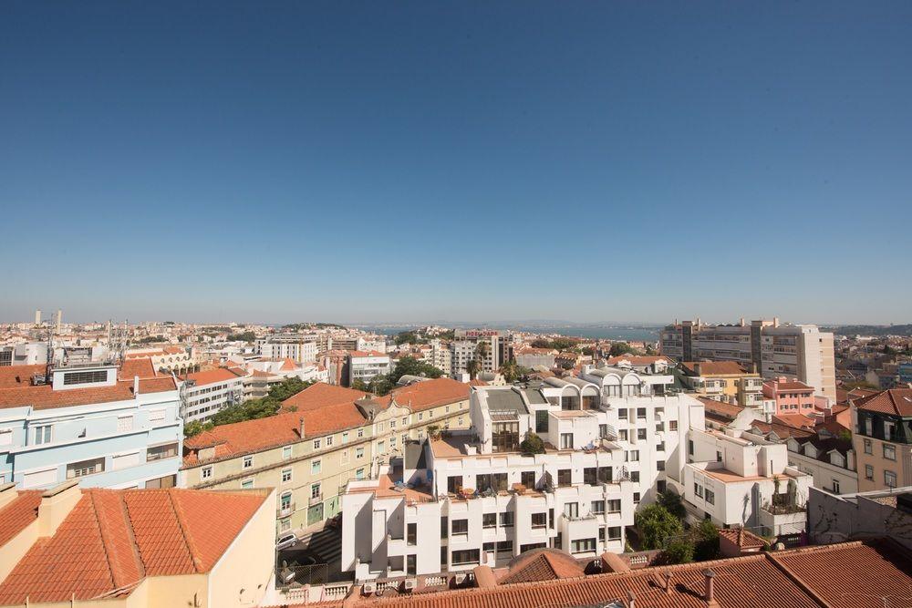 Holiday Inn Express & Suites Lisbon - Principe Real By Ihg Eksteriør bilde