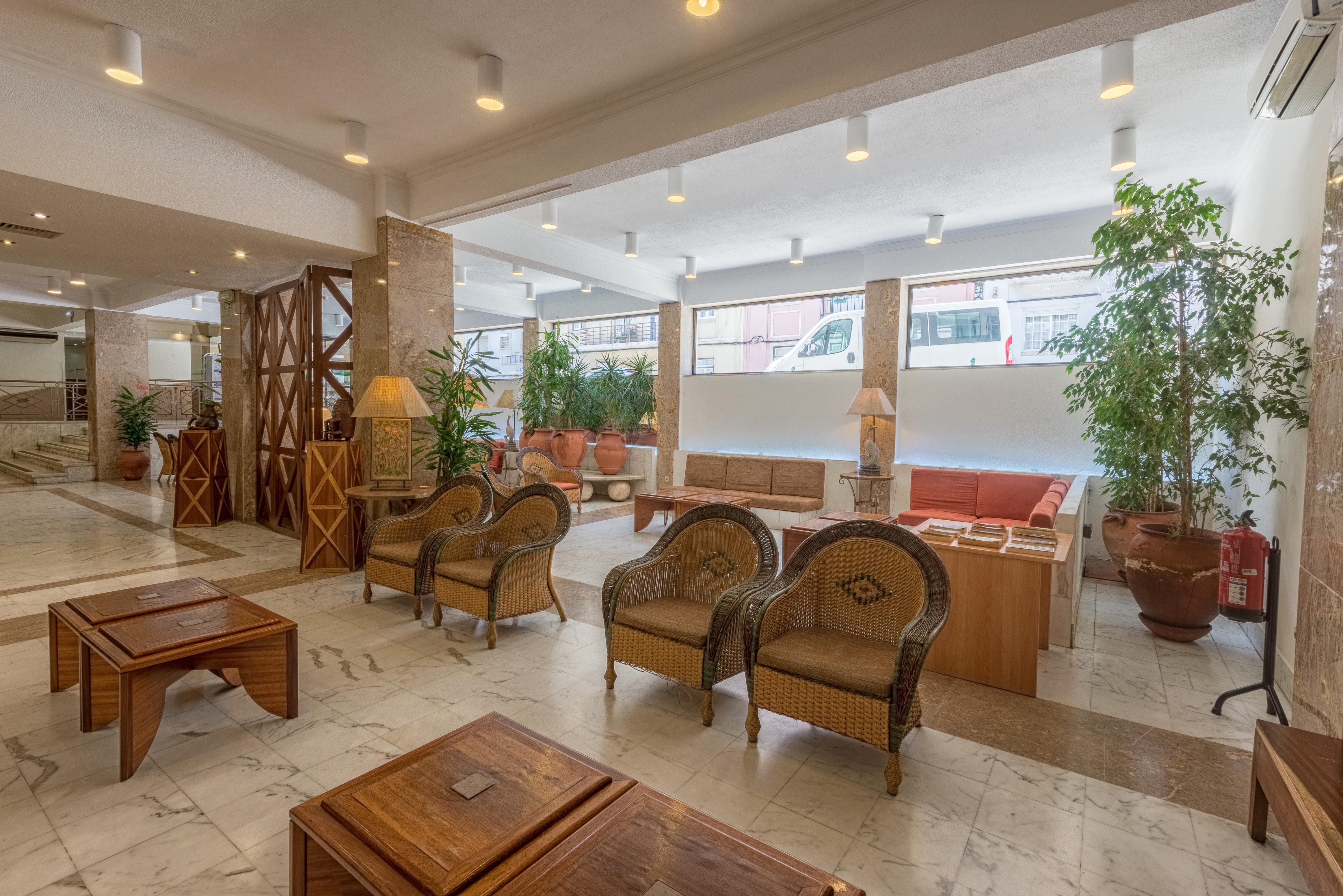 Holiday Inn Express & Suites Lisbon - Principe Real By Ihg Eksteriør bilde