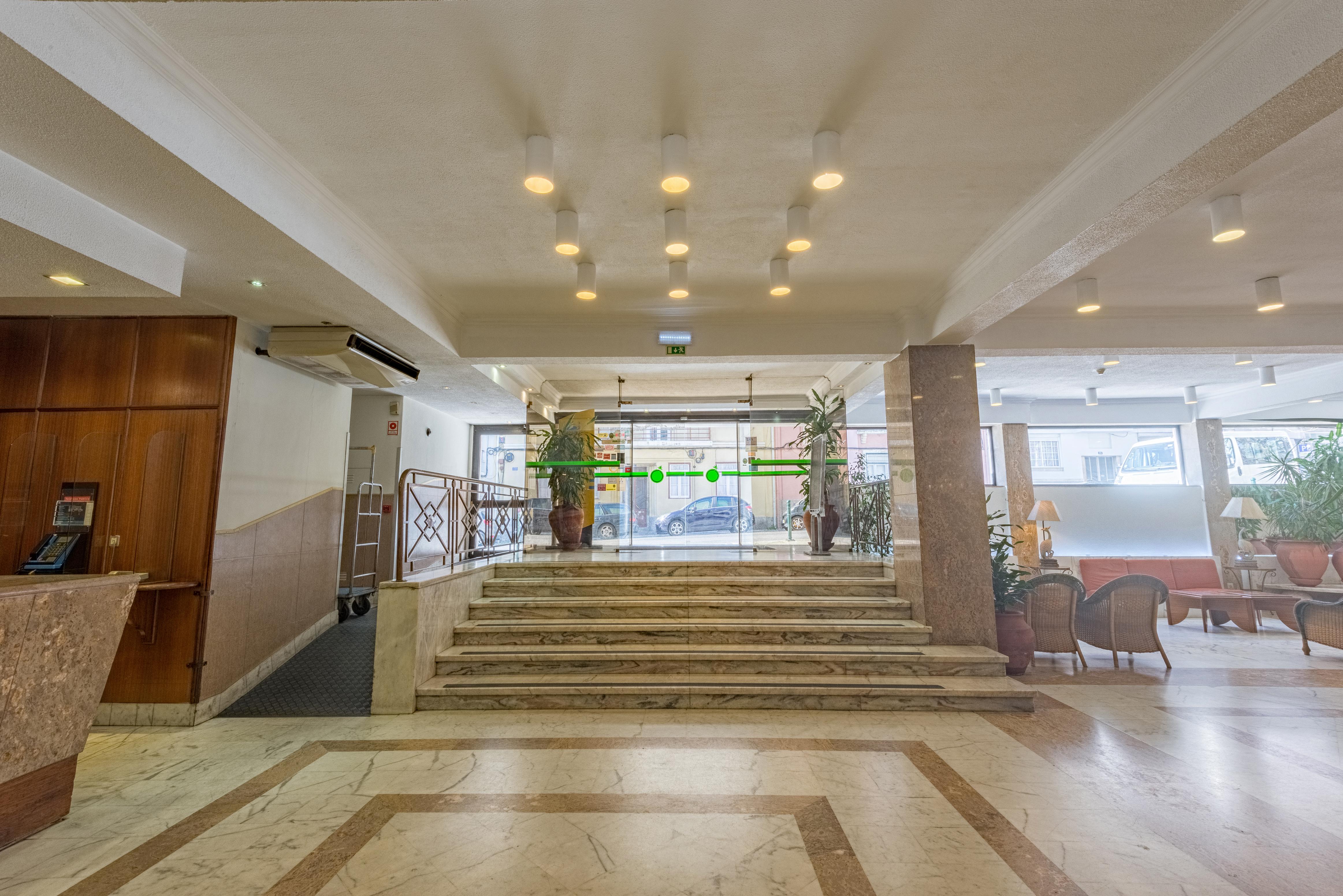 Holiday Inn Express & Suites Lisbon - Principe Real By Ihg Eksteriør bilde