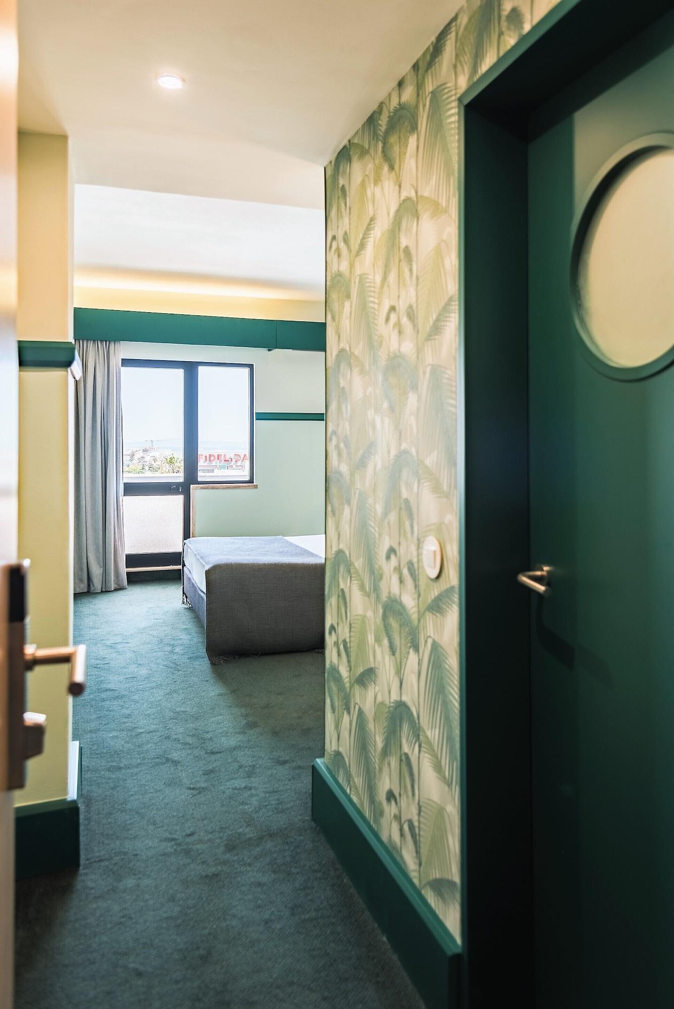 Holiday Inn Express & Suites Lisbon - Principe Real By Ihg Eksteriør bilde