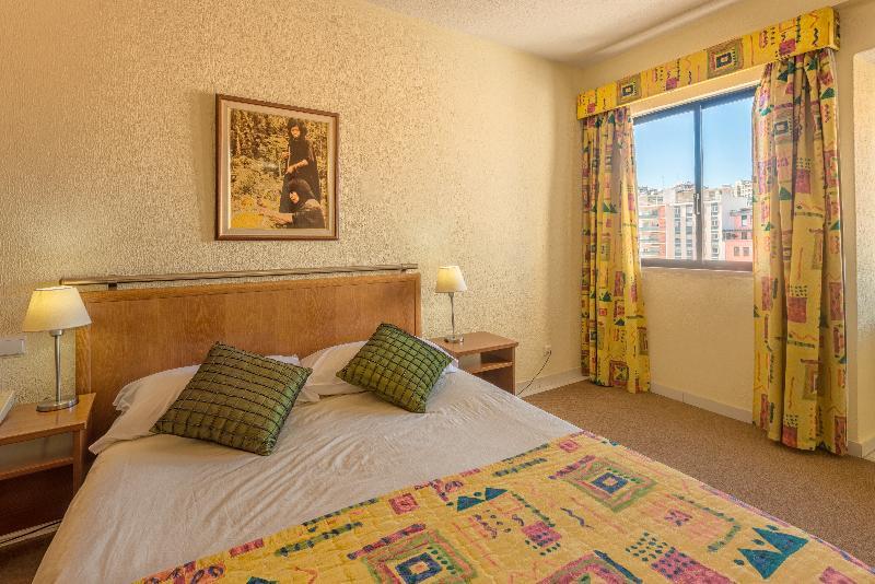 Holiday Inn Express & Suites Lisbon - Principe Real By Ihg Eksteriør bilde