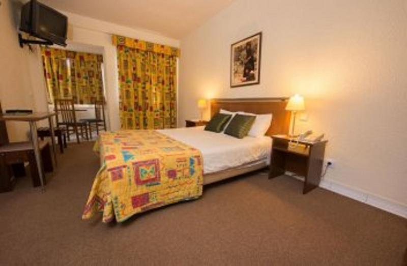 Holiday Inn Express & Suites Lisbon - Principe Real By Ihg Eksteriør bilde